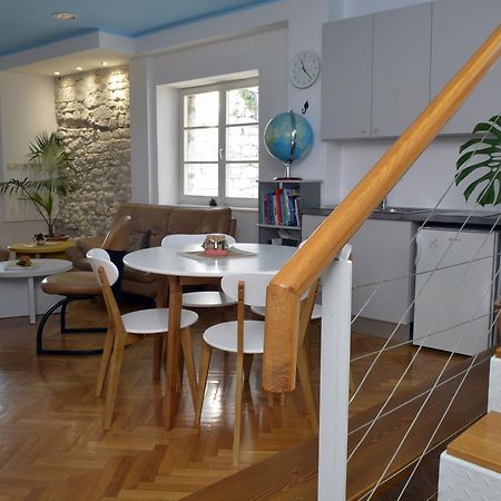 Hostel Sv. Lovre Шибеник Экстерьер фото