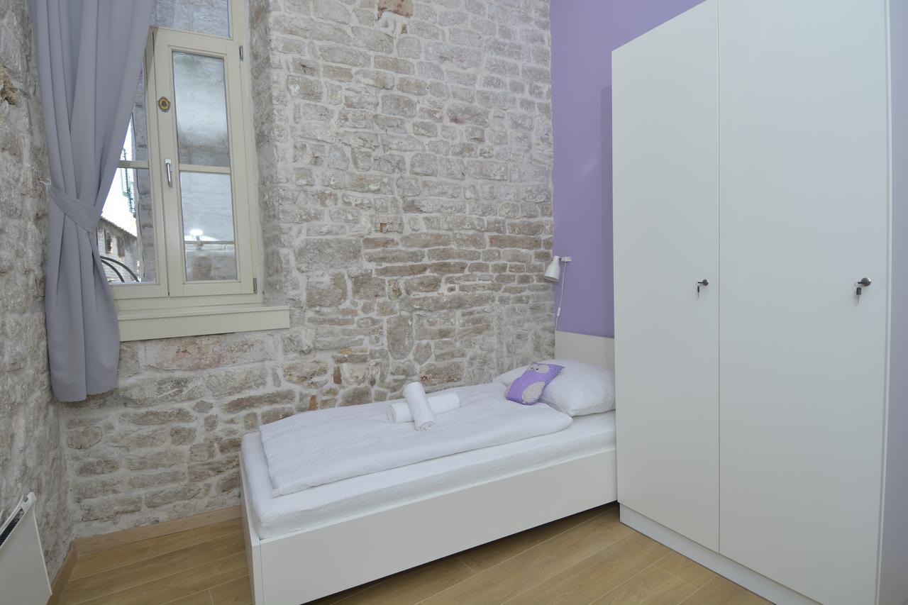 Hostel Sv. Lovre Шибеник Экстерьер фото
