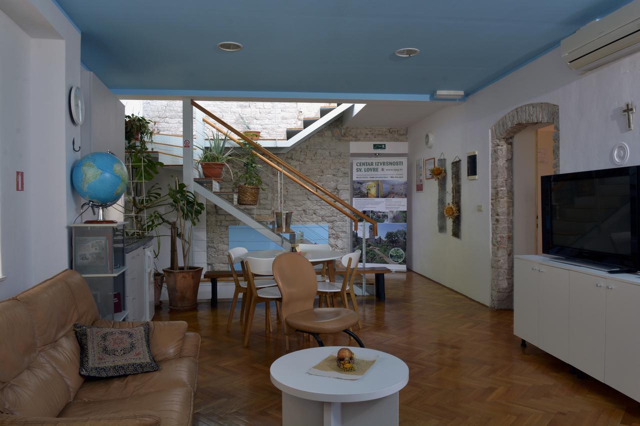 Hostel Sv. Lovre Шибеник Экстерьер фото